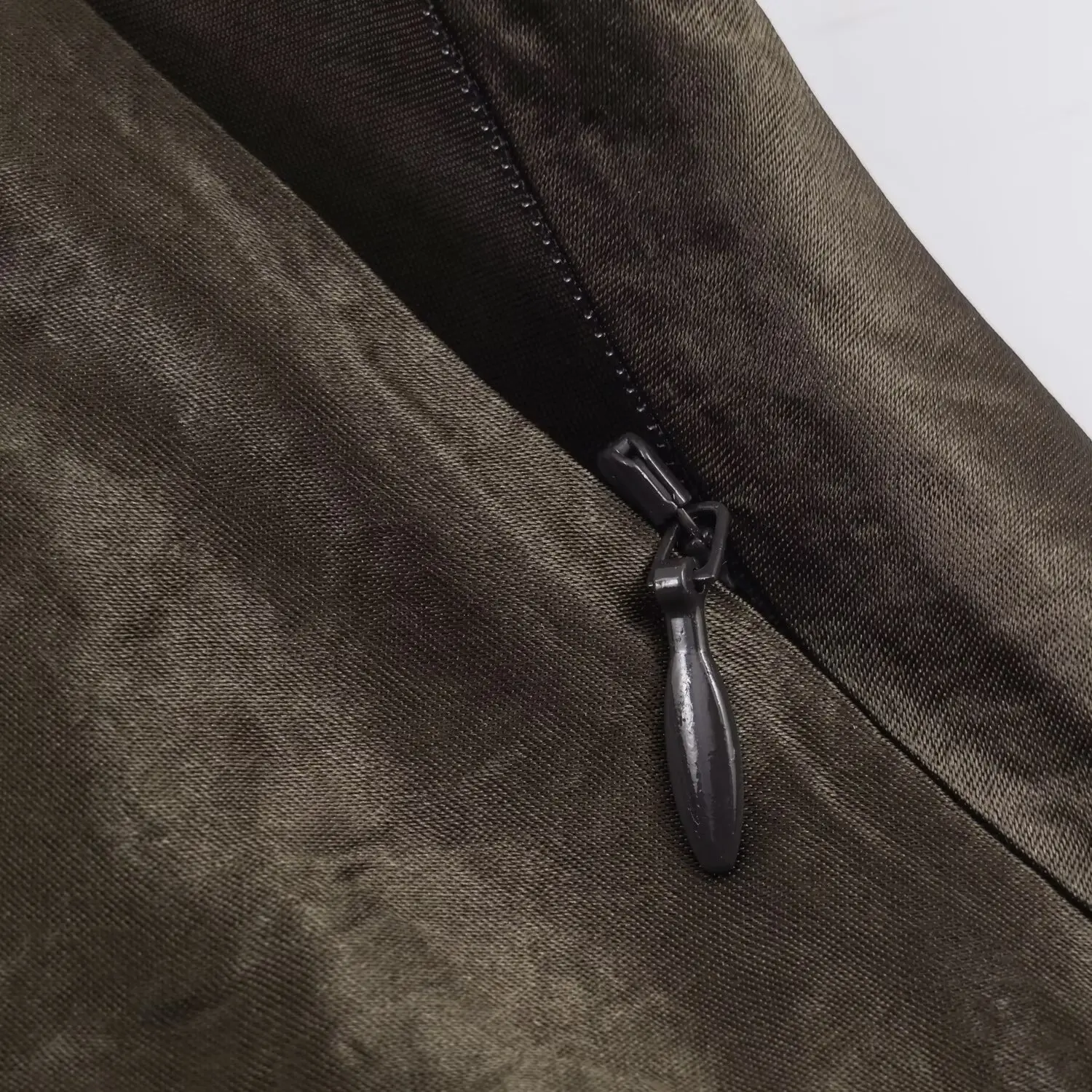 Women Pleated Midi Skirt female Elegant Long Skirts New Fashion Satin Lady Spring Summer high street Evening Party Skirts Mujer