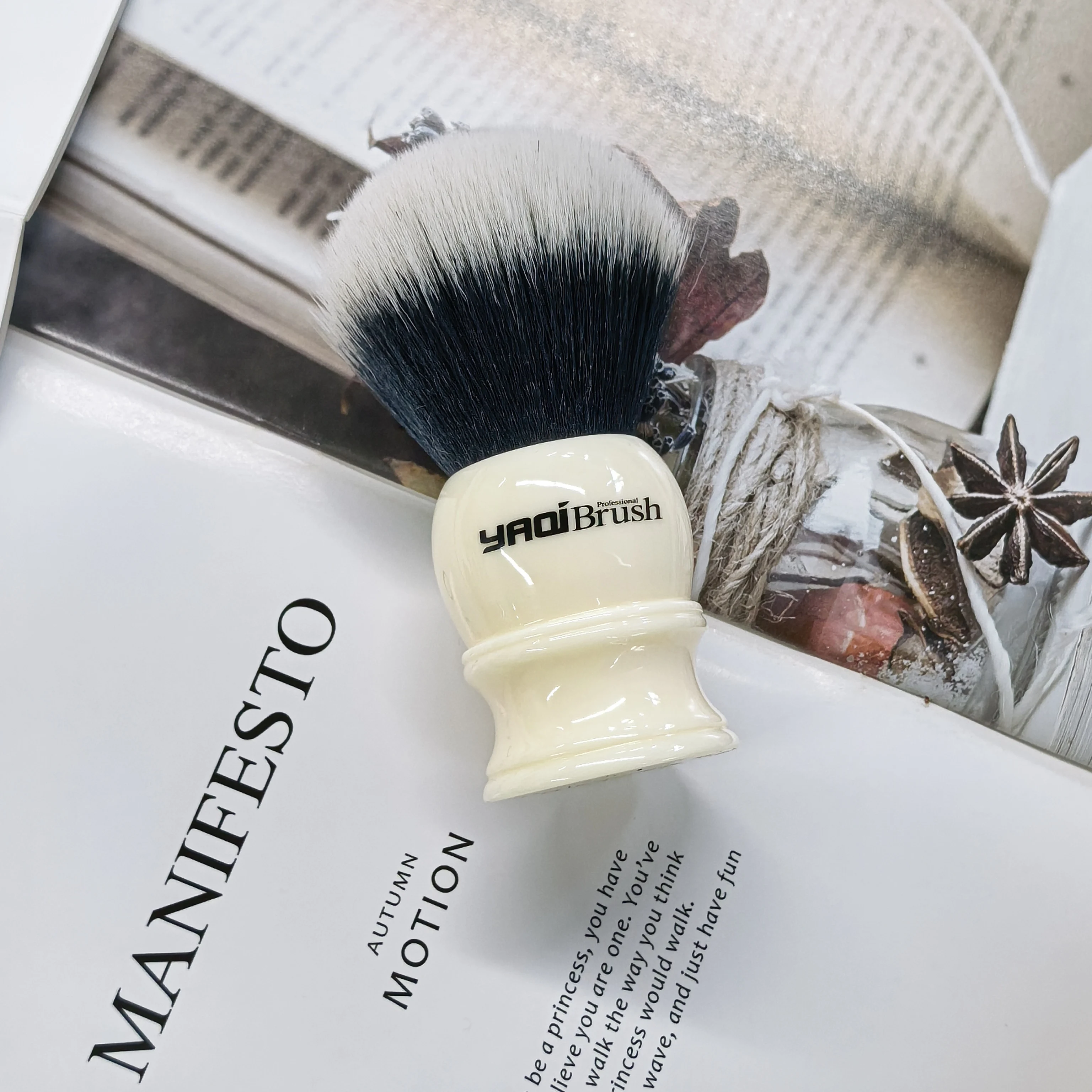 2026 Yaqi 30mm Size Knot White Handle Synthetic Hair Professional Shave Brush for Men Shaving