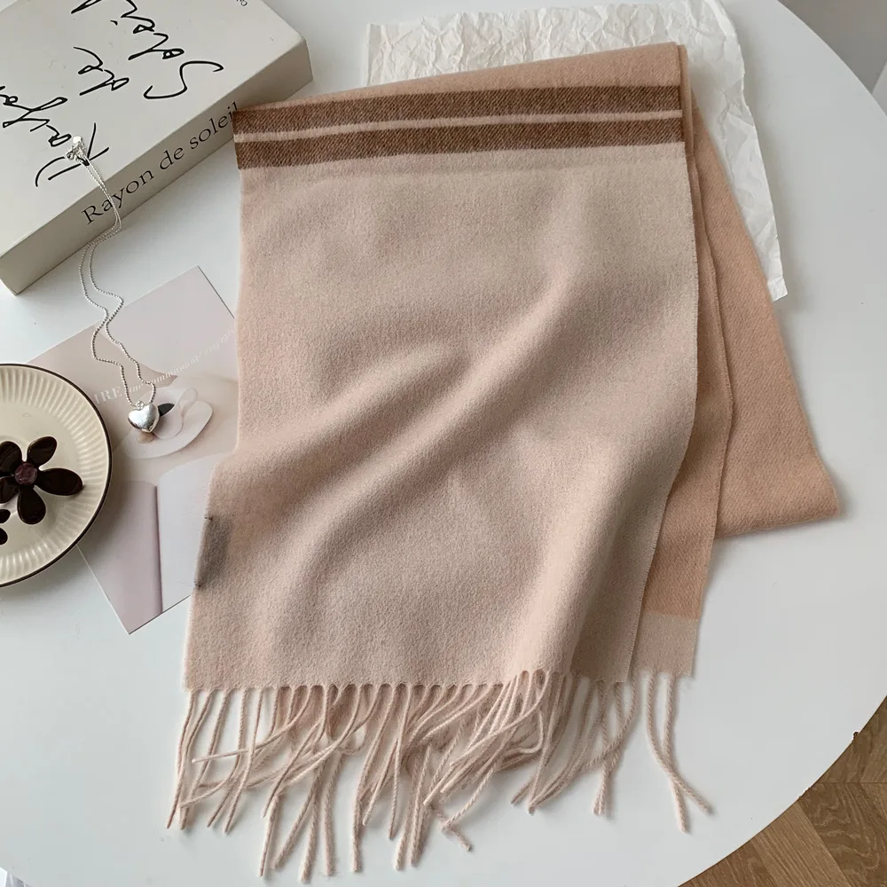 100% Wool Plaid Scarf Women Travel Outdoor Winter Warm Thick Soft Cozy Plaid Checked Shawl Wrap Pashmina Neckerchief Windproof