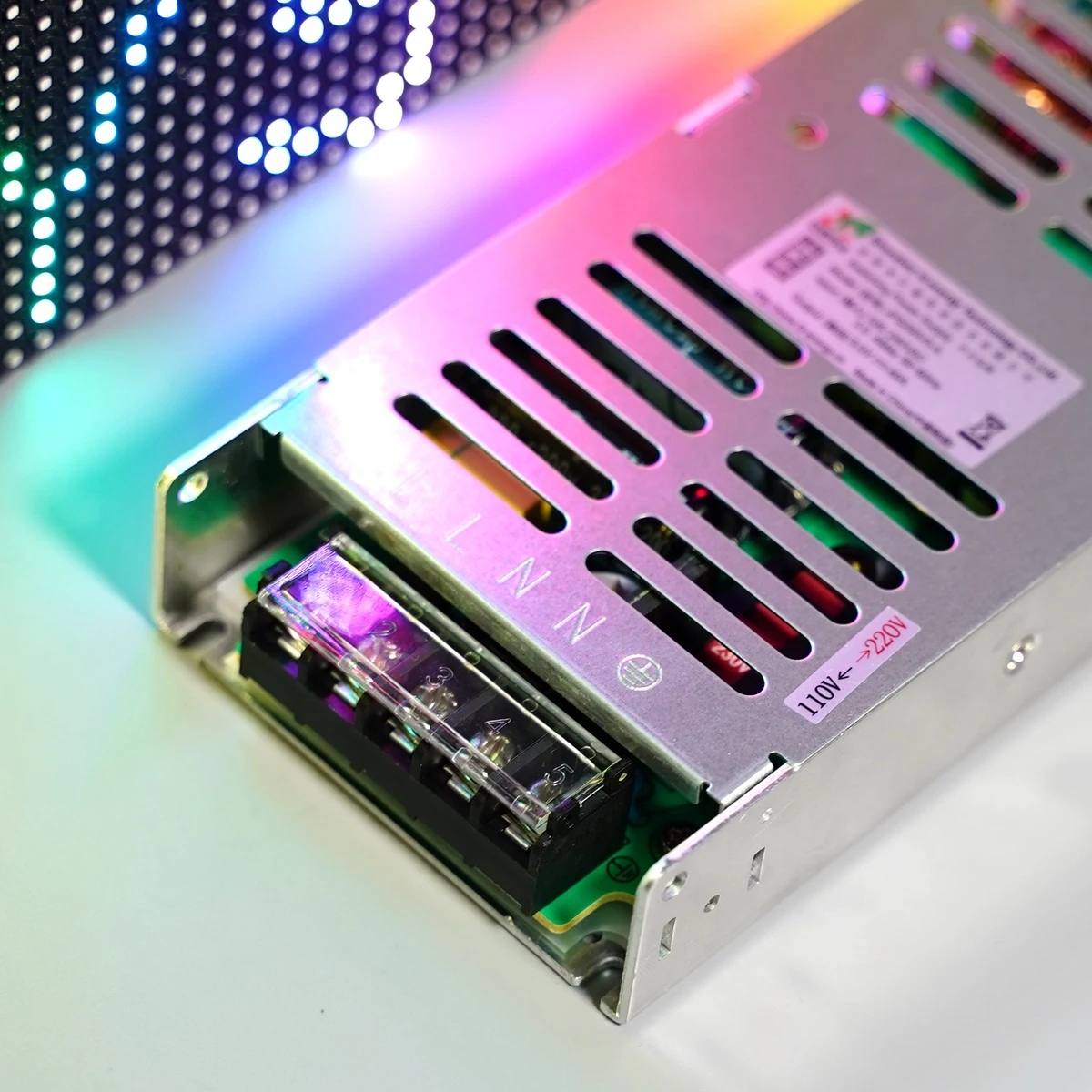 G-energy JPS200V5-A 5V40A 200W LED Video Display Screen Power Supply Support 110 or 220V Input by Switch