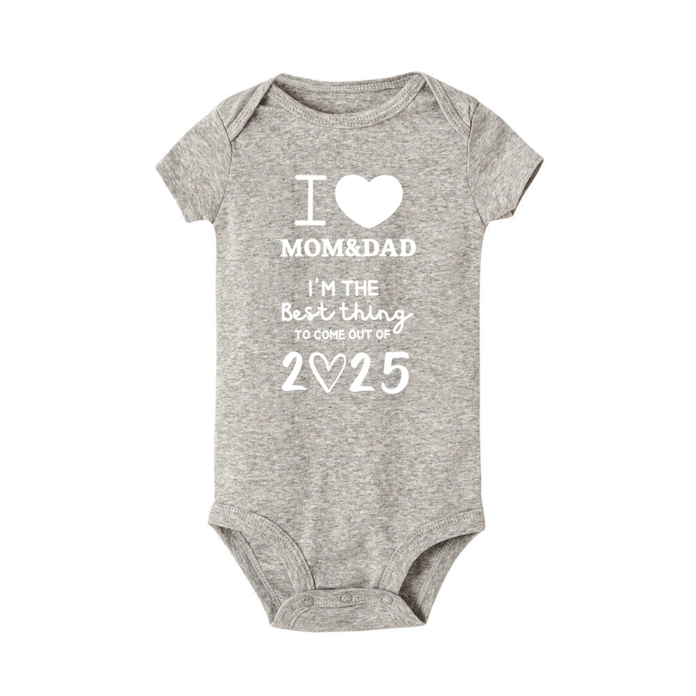 I Love Mom&dad 2025 Print Baby Romper Casual Short Sleeve Infant Bodysuit Round Neck Newborn Jumpsuit Baby Birth Gift Clothes