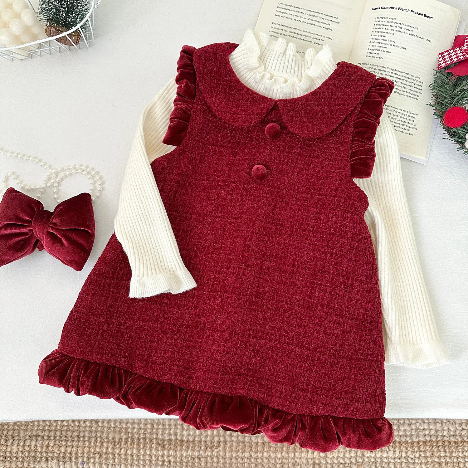 

2025 Winter Korean Style Girls' Red Padded Sleeveless Dress Cute Collar Sundress Layering Essential Thick Warm Toddler Outfit