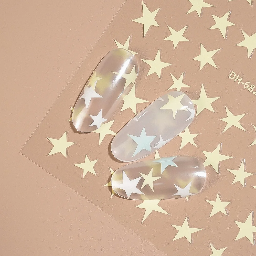 Naklejki na paznokcie 3D w kształcie pentagramu, proste, świeże, pięcioramienne gwiazdy, naklejki do zdobienia paznokci DIY, samoprzylepne naklejki do manicure.