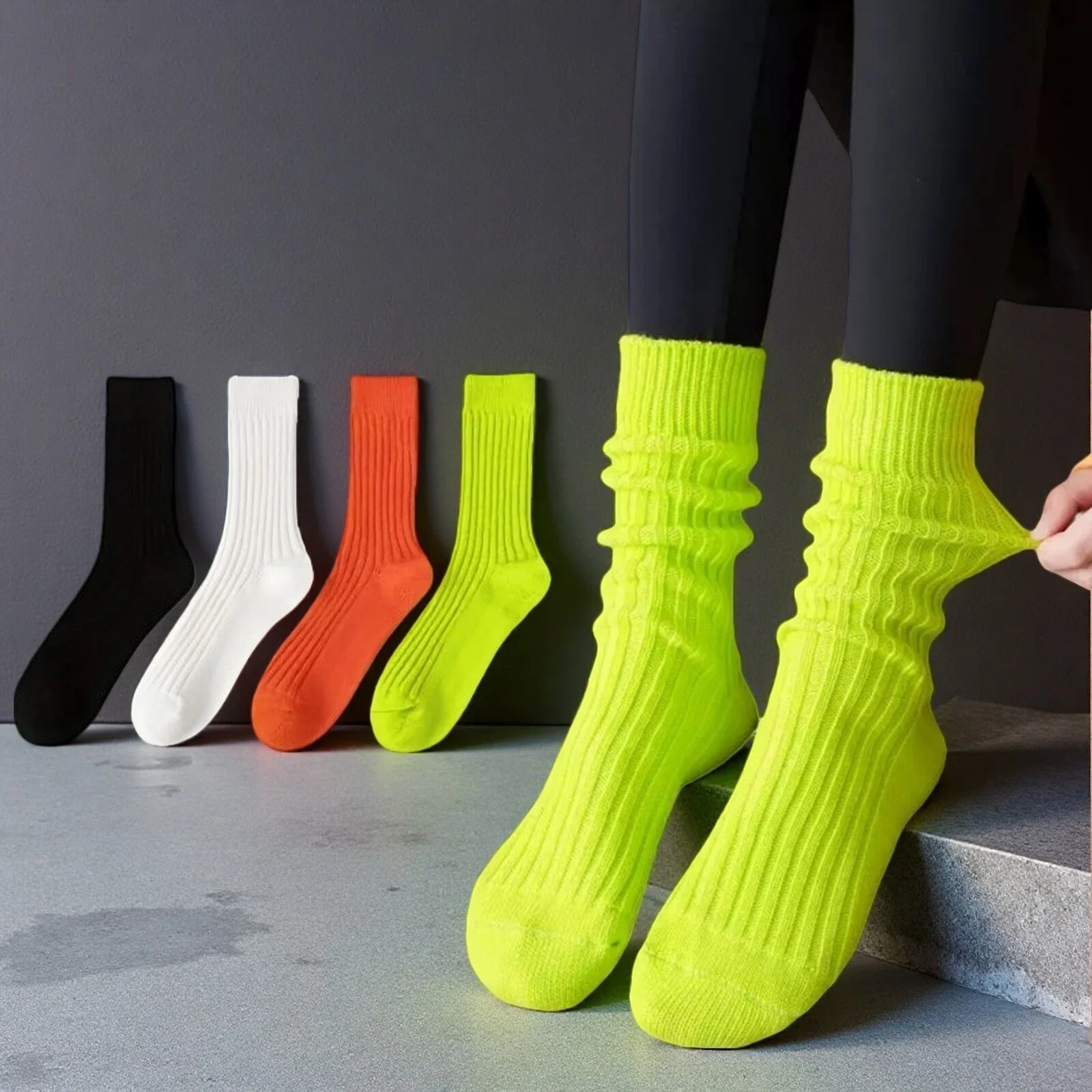 

1/4 Pair of Fashionable Solid Color Sports Socks, Mid-Calf Socks, Unisex, Couple Socks, Double-Knit Construction, Large Size Women's Socks, Work Socks, Suitable for Spring, Autumn, Summer, Can Be Worn in All Seasons Comfortable and Breathable, Loose Style