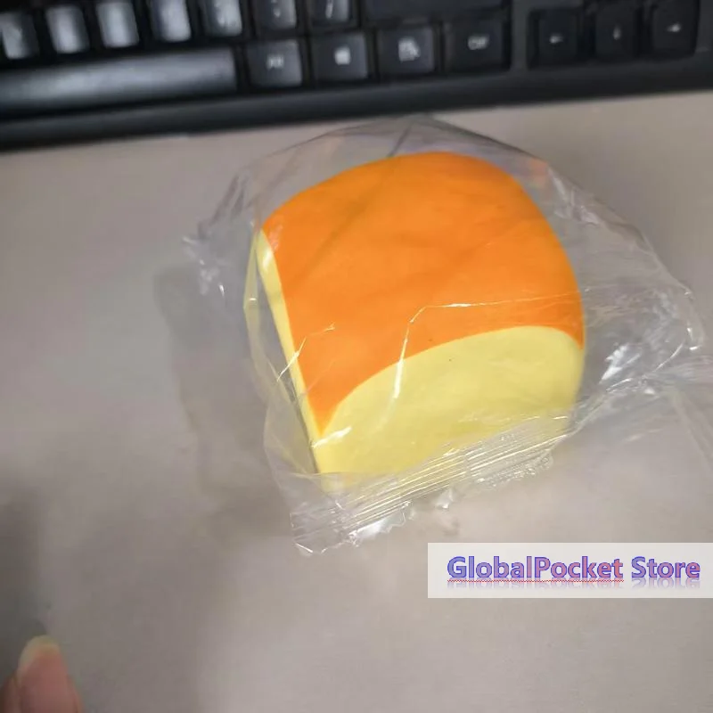 Soft Slow Rebound Simulation Bread Squeeze Toy Realistic Appearance Toy Soft Stress Relief Toys Kids Adults Party Favor Gift
