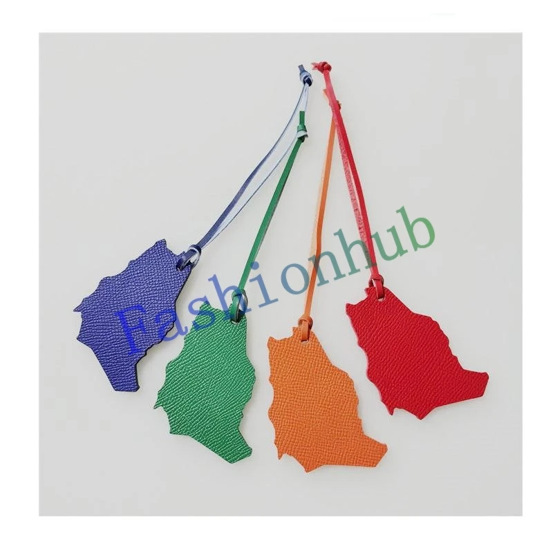 

Saudi Arabia Country Miniature Map Leather Bag Charm Pendant Drop Decoration Hanging Ornament For Car Handbag Purse Keychain