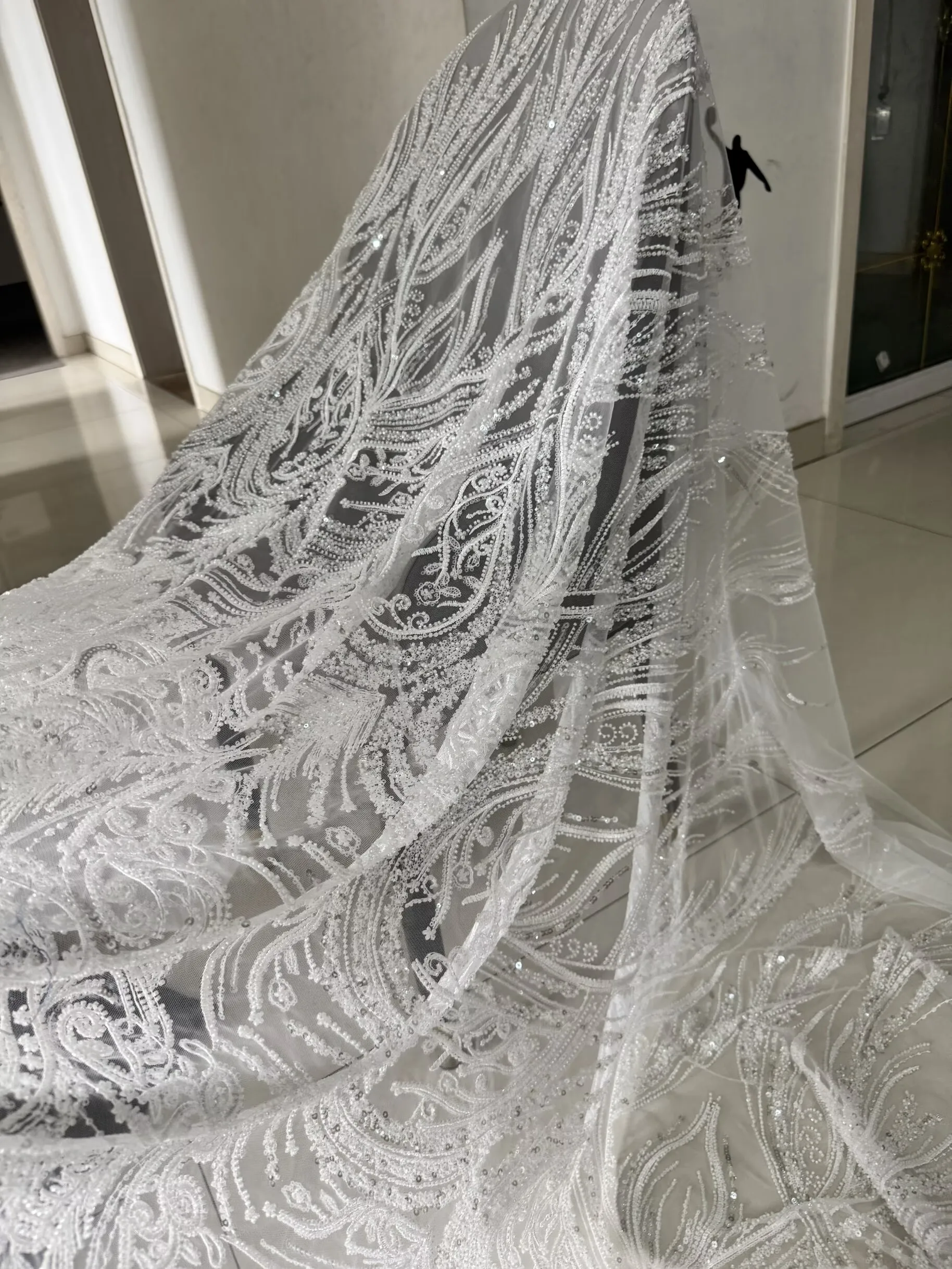 

White Luxury Glitter Tissus Dry Lace Accessories Heavy Embroidered Sequin Beads Fabric For Wedding Dress Material