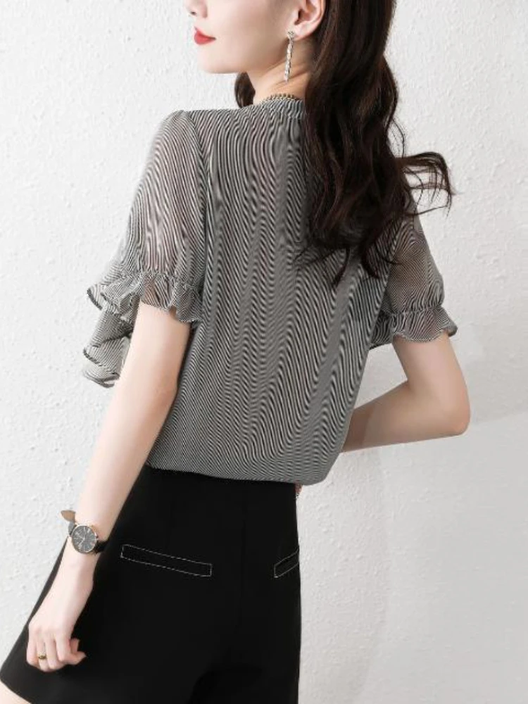 مخطط قمصان النساء لطيف الكشكشة الراحة عادية أنيقة مكتب السيدات س الرقبة العصرية الرجعية كل مباراة بسيطة الكورية نمط الحلو