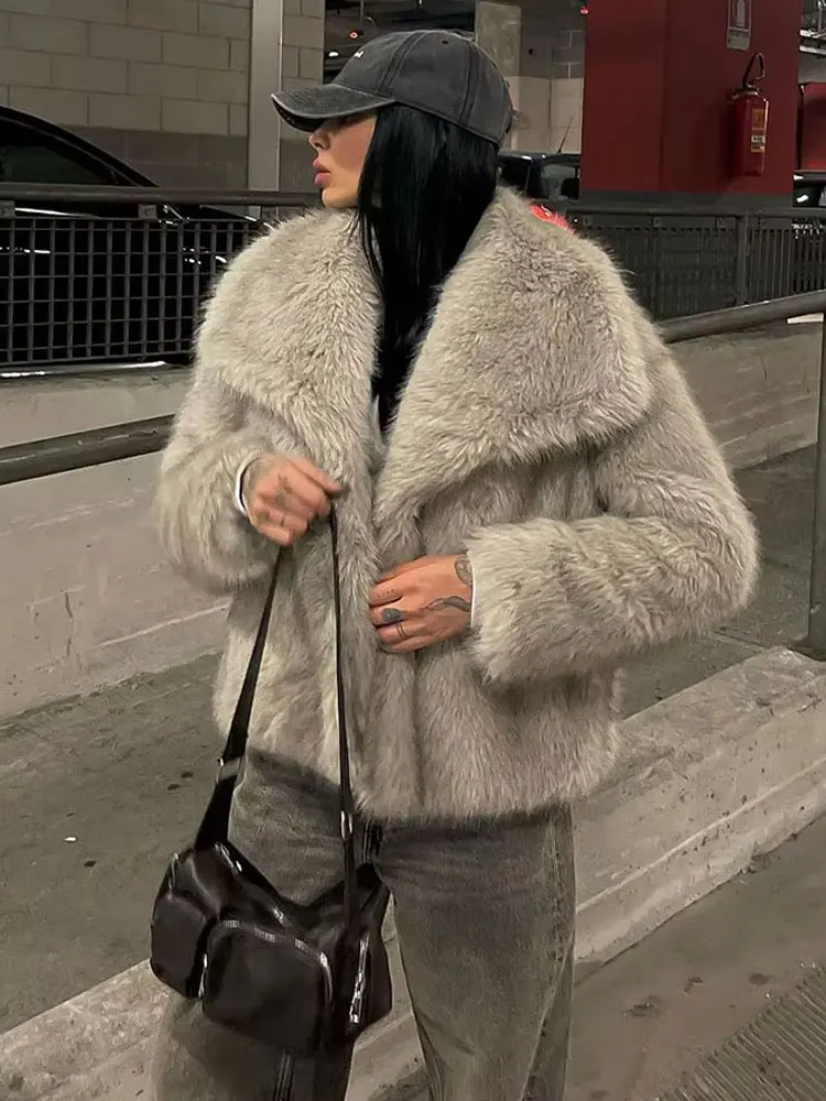 HH 2024 Winter Women\'s Street Fashion Fur Thick Coat Artificial Fur Effect Lapel Collar Long Sleeves V-Neck  Casual Warm Plu