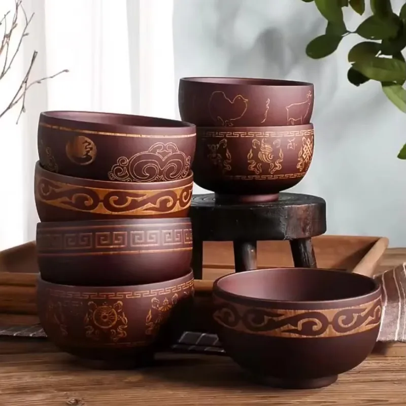 Decorative wooden bowls with different patterns