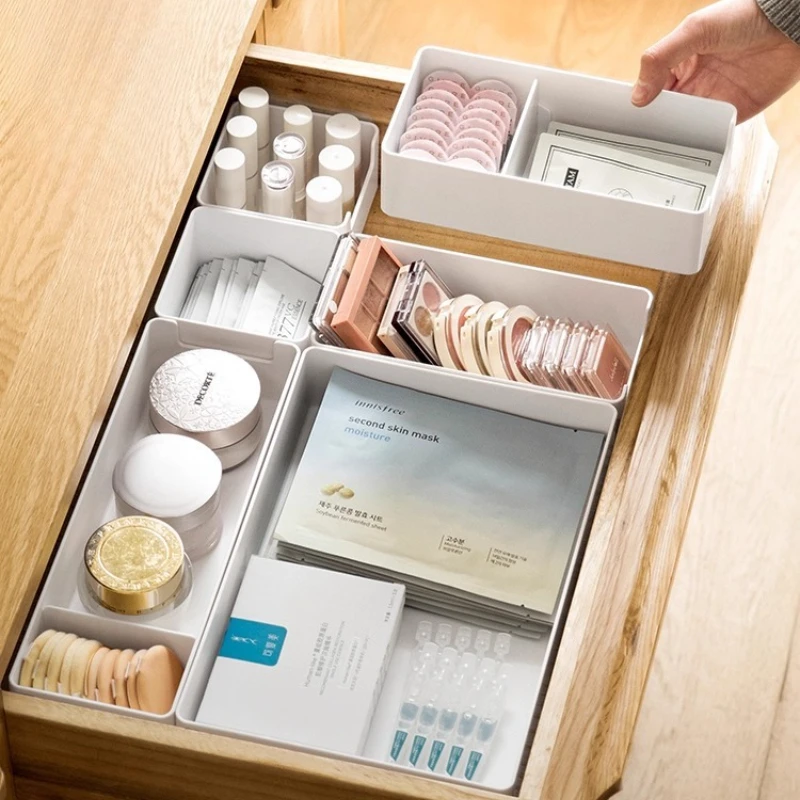 

Elegant Home Organizer Box, Multi-Compartment Drawer Divider, Chic Makeup Storage Box for Vanity or Desk