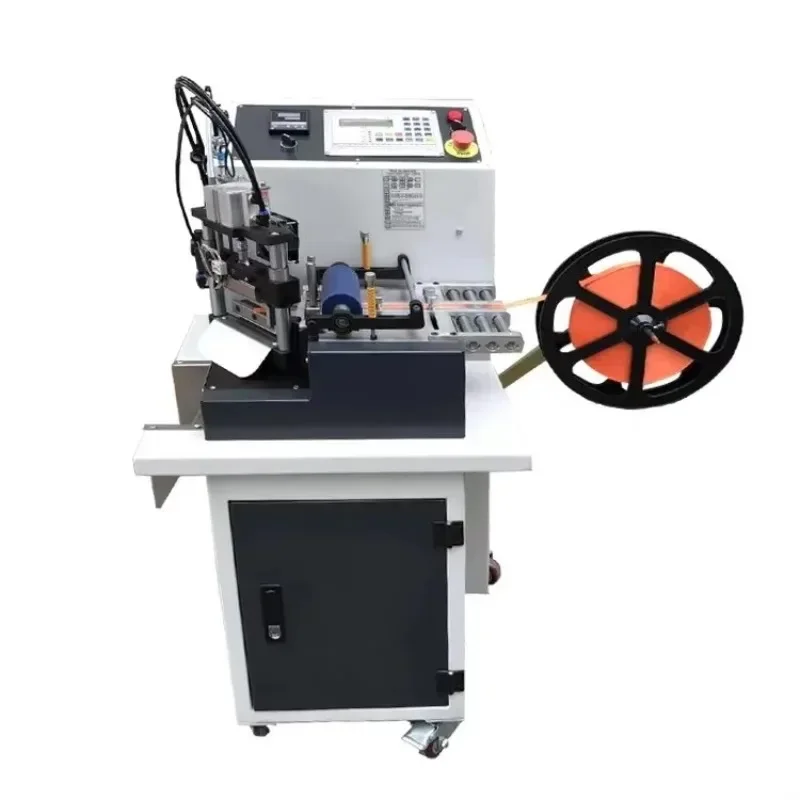 ZCUT-610 Hot selling Rotary knife 45 degree tape cutting automatic nylon ribbon string cutting machine