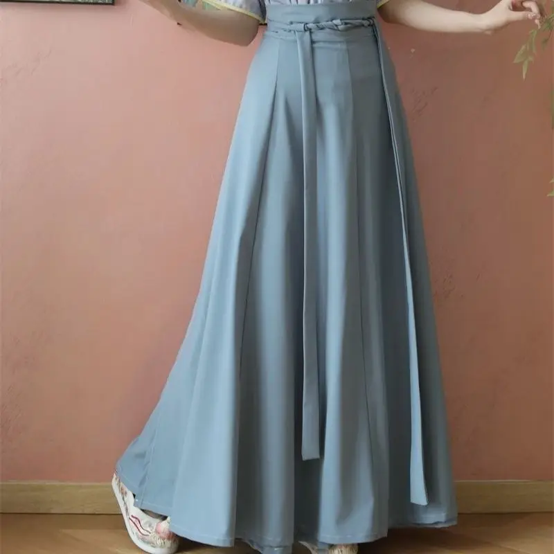 تنورة Hanfu ذات ثمانية ربطات عنق، تنورة من قطعة واحدة بطول الخصر، مناسبة يومية مع لون خالص، متعددة الاستخدامات للتنقل