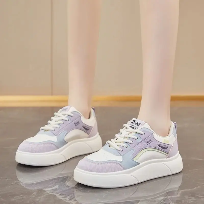 

Trendy Women's Thick-Soled Spring White Sneakers Height-Increasing Casual Outdoor Sports Board Shoes for Youth