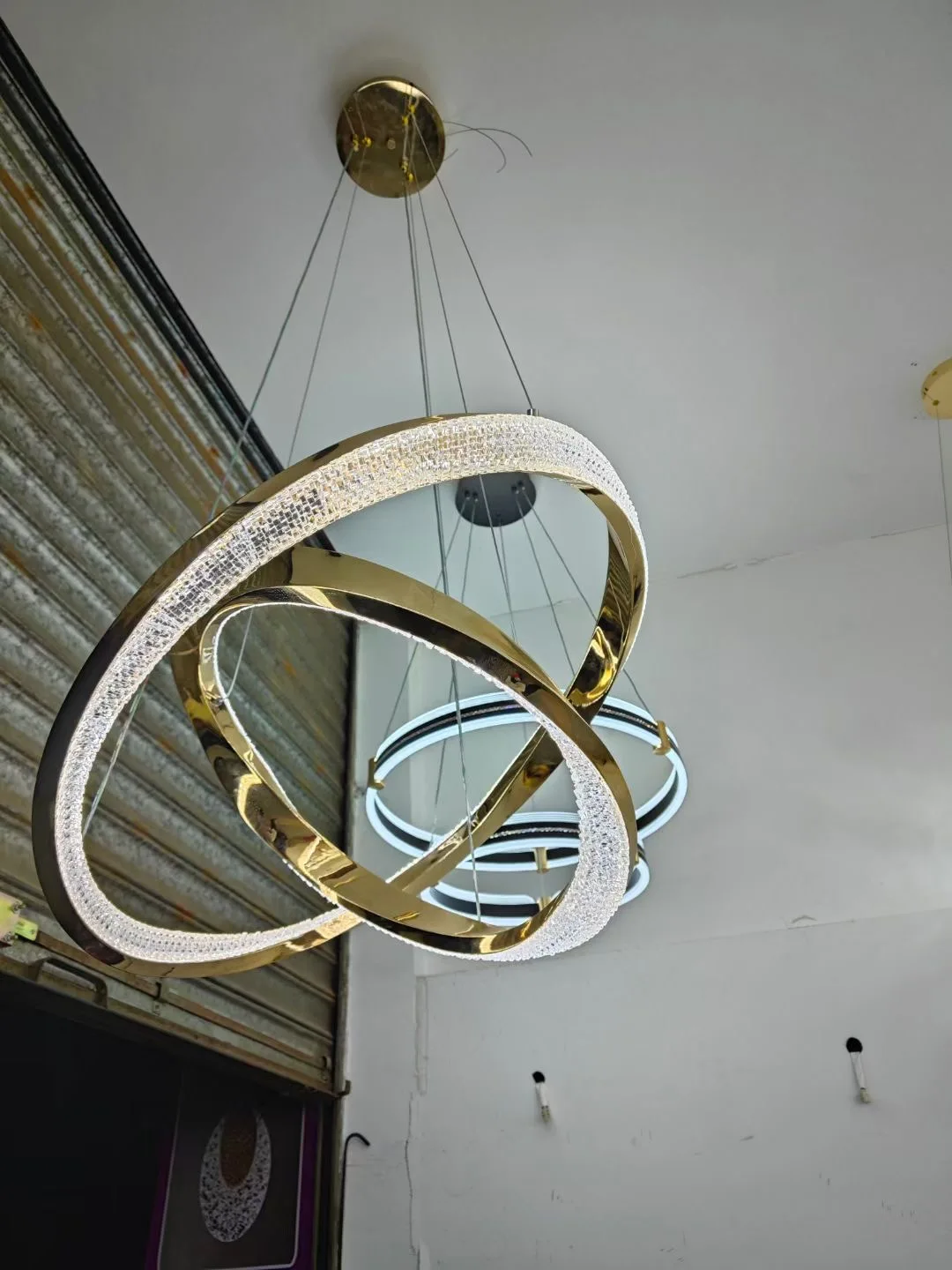 Candelabro minimalista para restaurante, sala de estar, salón principal, personalidad creativa, anillo circular moderno, iluminación de lujo para dormitorio