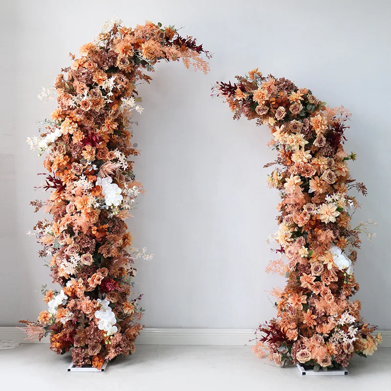 Large floor-to-ceiling wooden frame flower door horn flower arch simulation retro floral wedding background, flower arrangement