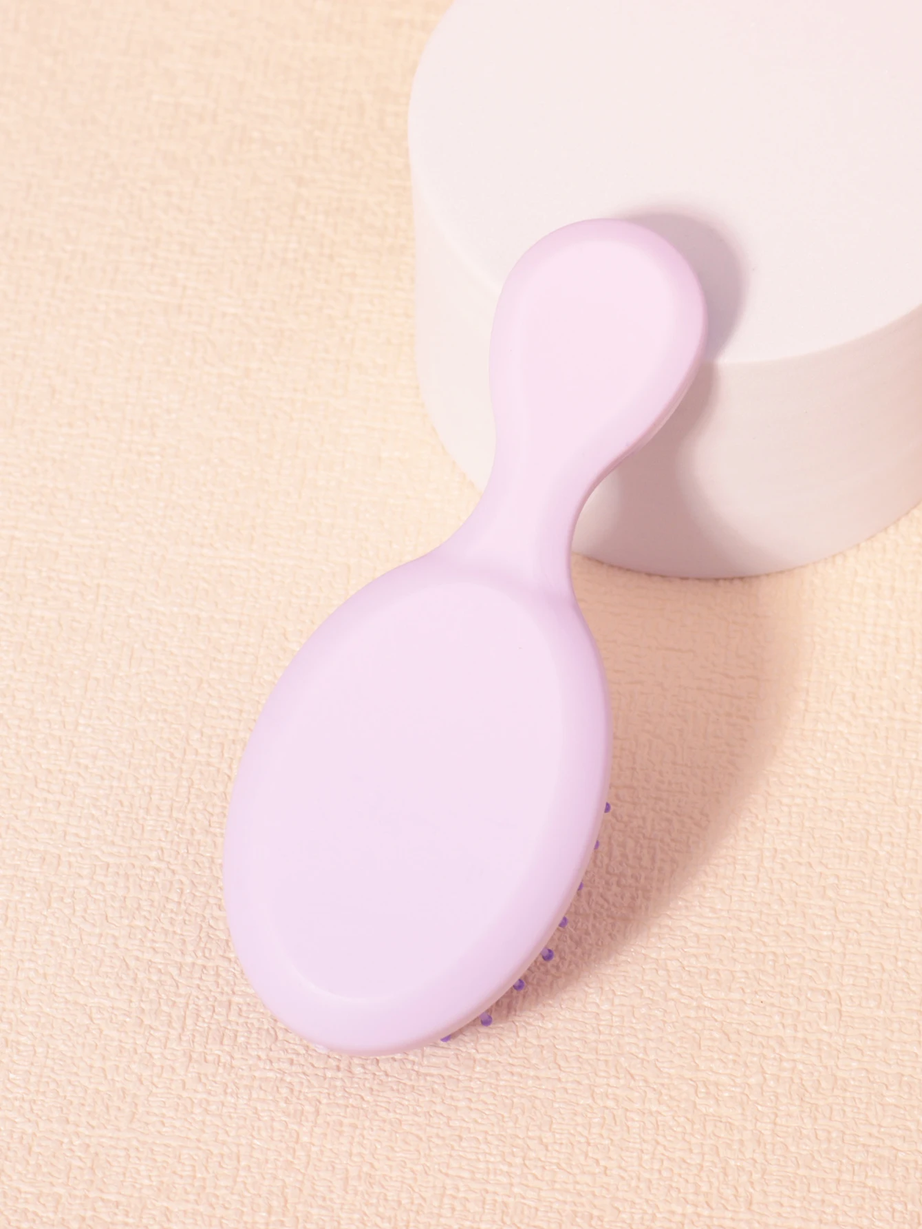 مشط شعر لطيف قطعة واحدة، مادة PP، مشط وسادة هوائية دائري لطيف، مشط تدليك بلون الحلوى، خاص للشعر المستعار الحقيقي