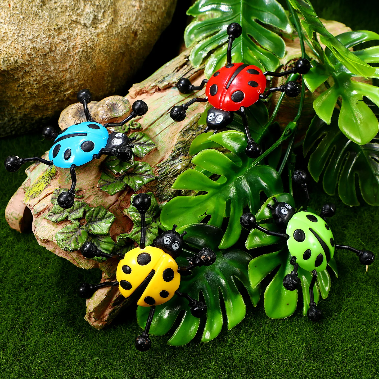 12-pieces-coccinelles-rampantes-murales-adhesives-jouets-amusants-pour-tout-petits-recompenses-de-carnaval-d'anniversaire-nouveaute-interactive-pour-enfants