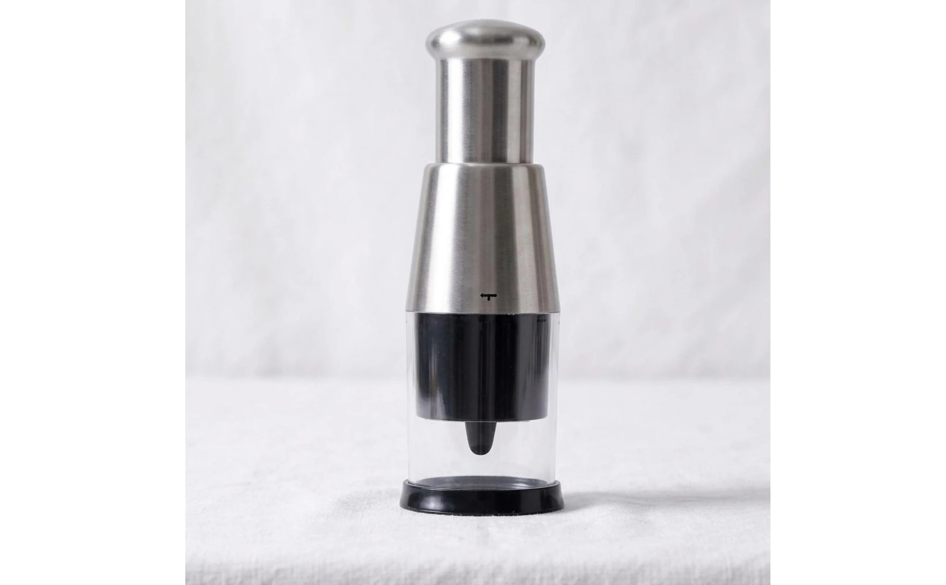 Manual Garlic Press Transparent Chamber Stainless Steel Garlic Chopper Manual Food Chopper Brushed Silver
