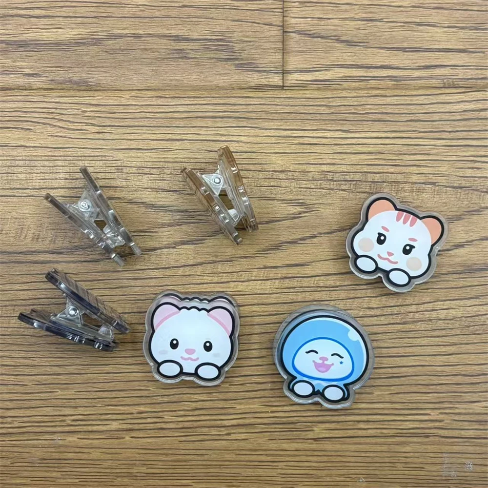 4CM 6pcs/set TWS Acrylic Cartoon Double-sided PP Folder for Handheld Accounts Paper Folders Documents Cosplay Clips