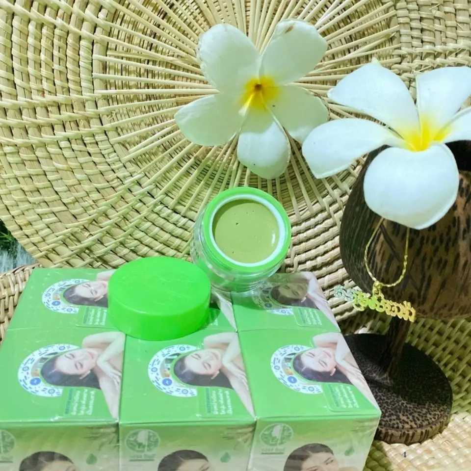 Thai Whitening, Skin-Lightening and Acne-Removing Night Cream