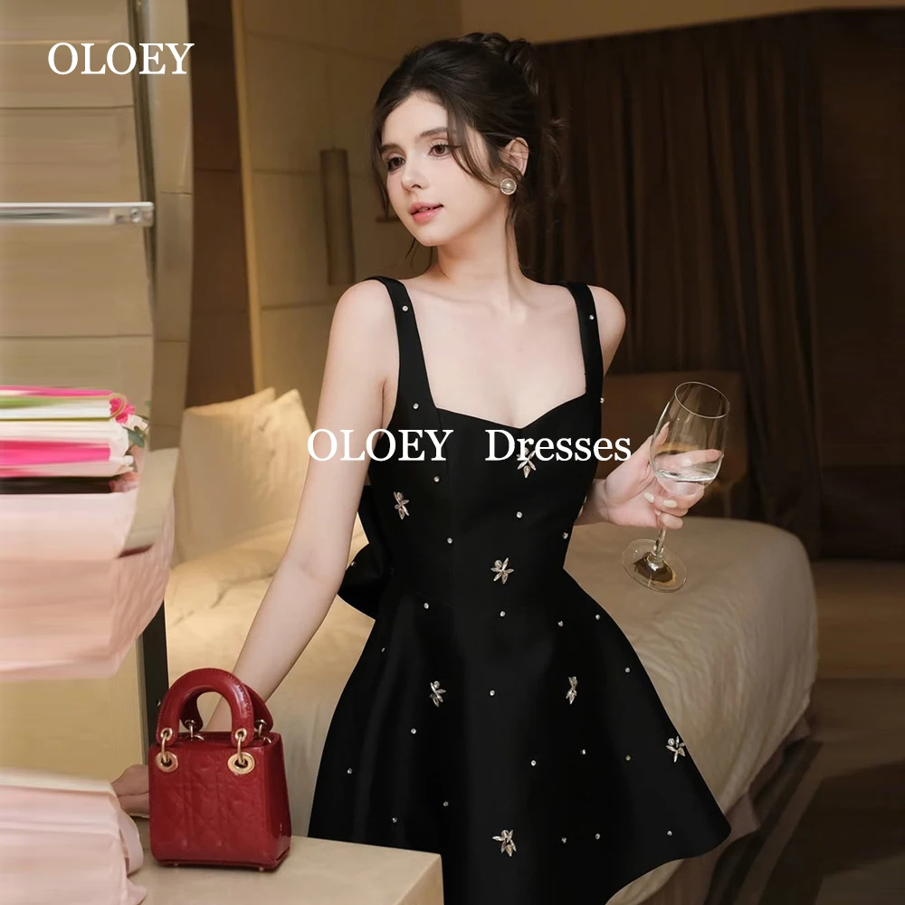 

OLOEY Sexy Black A Line Short Prom Cocktail Dresses Customized Beading Satin Sleeveless Mini Wedding Party Gowns Zipper Back