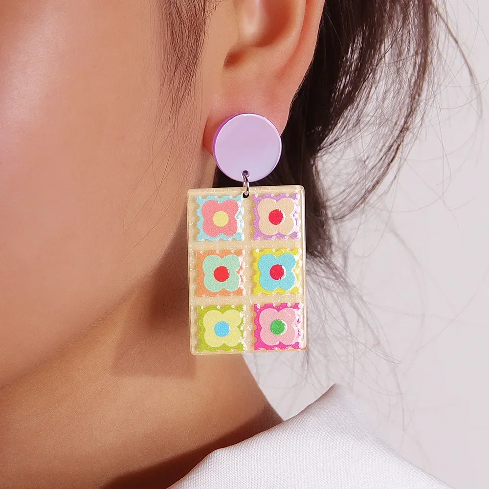 New Acrylic Print Earrings Three-dimensional Embossed Plant Flower Print Geometric European Merican Simple Fashion Ear Jewelry