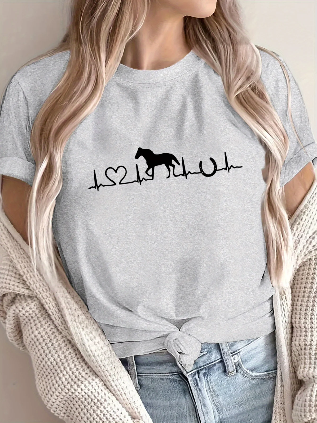 Love Running Horse New Women's T-shirt Summer Edition Round Neck Short Sleeve Comfortable Breathable Fabric Casual Soft Style