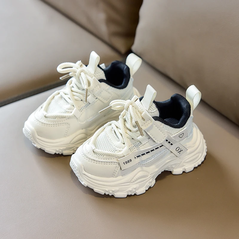

Kids Running Shoes Handsome Breathable Boys Girls Casual Sports Shoes Soft Bottom 2026 Brand New Children Sneakers Trendy