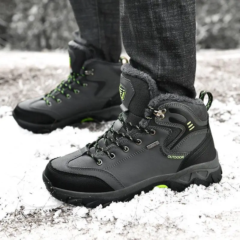 New Outdoor Climbing Shoes Breathable Waterproof Non-slip Wear-resistant Lightweight Off-road Sports Shoes Men's Low Top