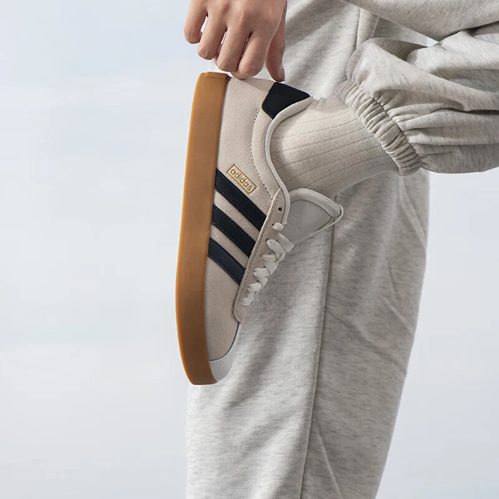 

Немецкие тренировочные кроссовки Adidas VL COURT 3.0. Бежевый - серый цвет Т - носок, ретро и универсальный, первый выбор для отдыха