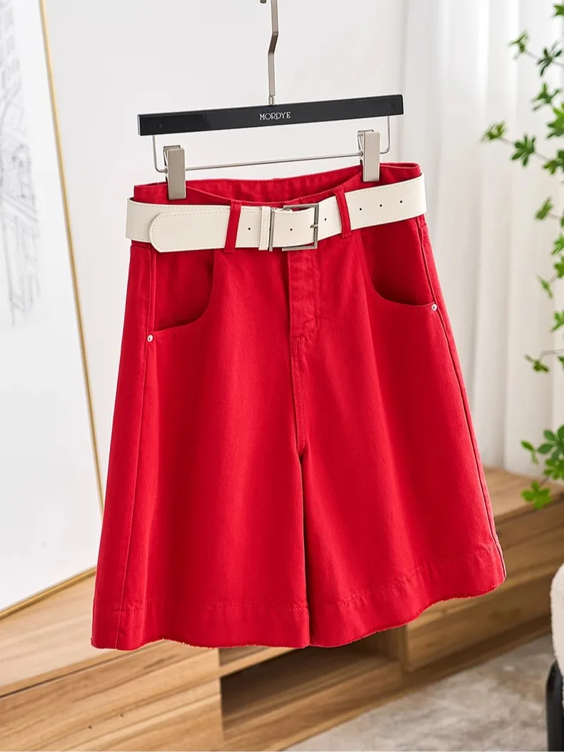 

Женские джинсовые шорты с высокой талией, А-силуэт, модные, с красным поясом, широкие штанины, повседневные, летние, на молнии