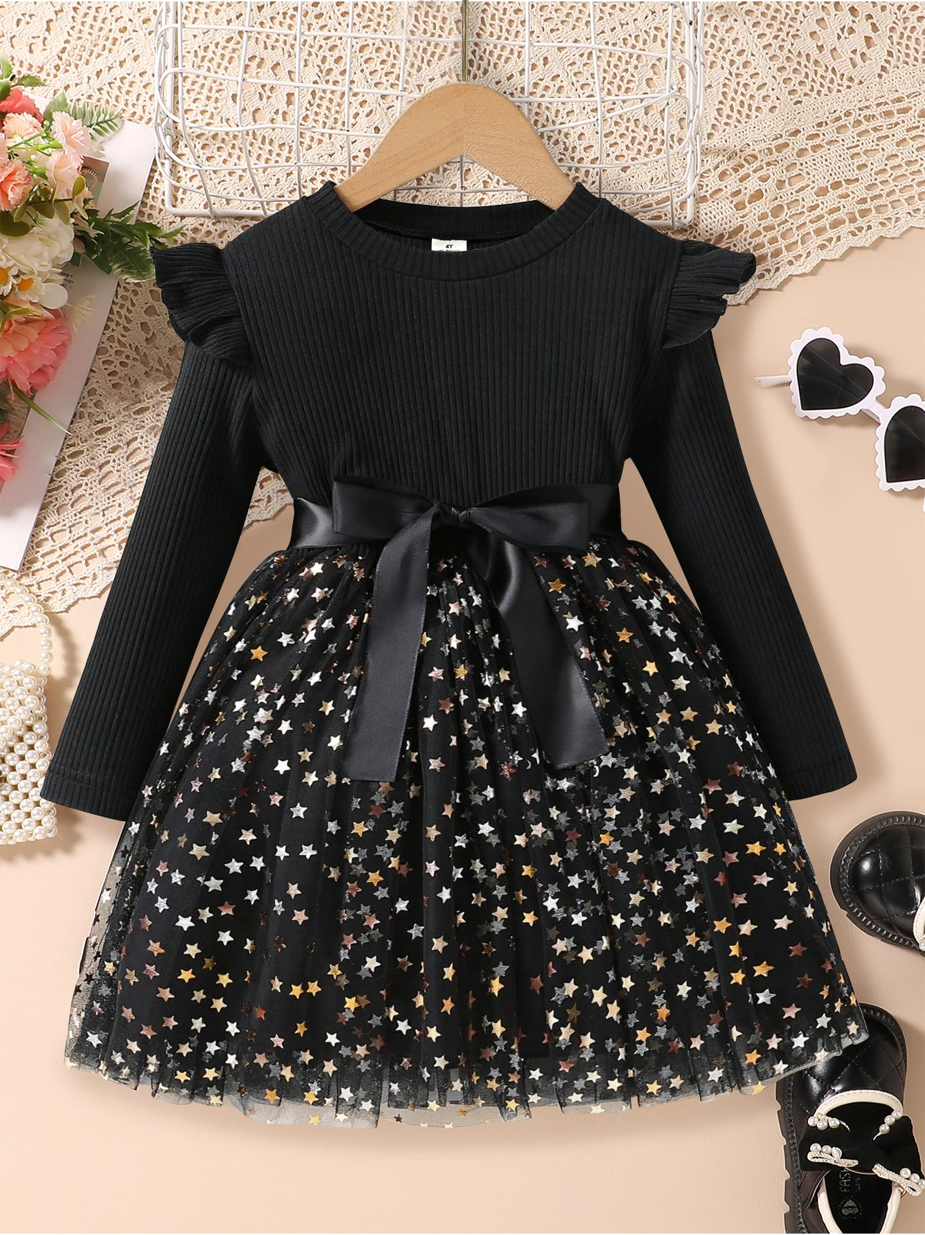 1-Piece Set: Girls' Spring and Autumn Thin Dress, Children's Comfortable and Soft Simple Dress with Star Print, Lace Trim, Round Neck, Long Sleeves, Belt Decoration, Puffy Skirt, One-Piece Dress. Cute and Elegant Princess Dress for Girls, Suitable for Youth, Sweet Holiday Style Outfits. for Ages 4-5-6-7-8, Suitable for Outdoor Activities, Casual Wear, Parties, Holidays, and as a Gift