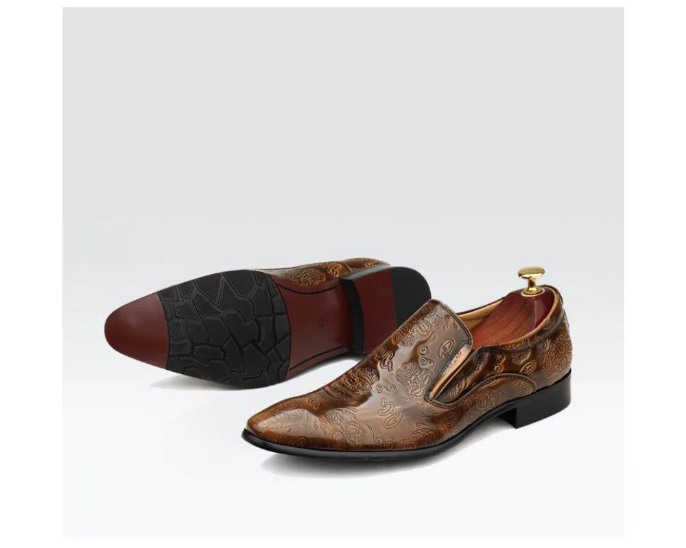 Genuine Leather Men's Formal Dress Shoes Personalized Trendy British Style Pointed Toe Lazy Slip on Business Casual Shoes Men