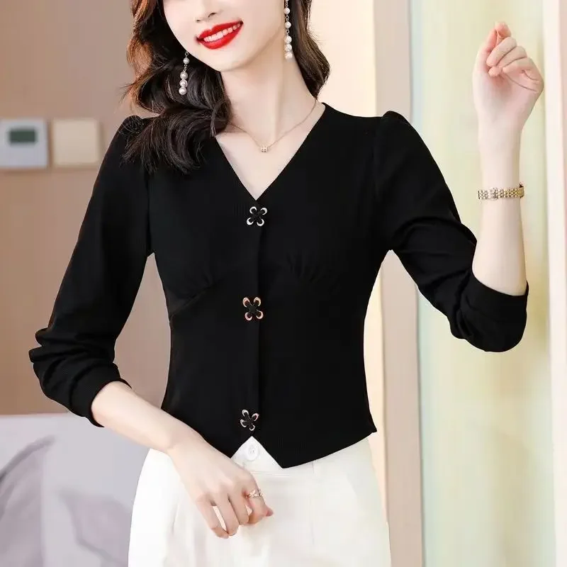 Temperament Western-style T-shirt Beautiful and Unique Small Shirt Design Sense Niche Top Women's New Noble Waist Collection