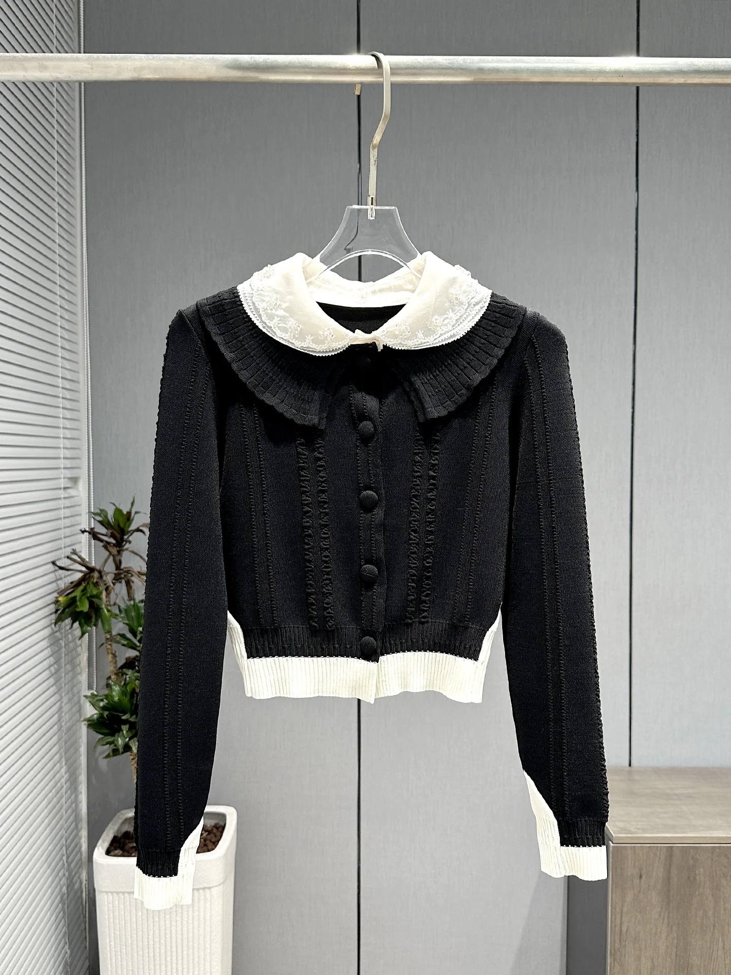 

Съемный вязаный кардиган с кружевным воротником, женский модный осенний новый облегающий кардиган для поездок на работу, длинный свек или длина, на одной пуговице