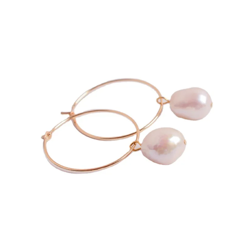 

Simple pearl light luxury temperament niche earrings women's cold wind circle pearl earrings