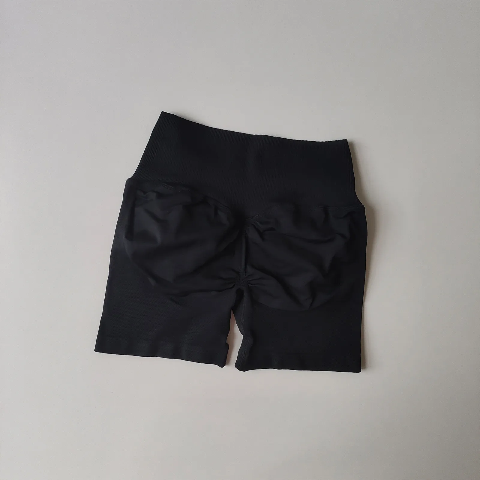 Hochgeschnittene Nahtlose Fitness-Shorts mit Drei-Punkt-Pfirsich-Po-Lifting-Effekt, Schnelltrocknend, Eng Anliegend, für Yoga und Pilates – Detail 14