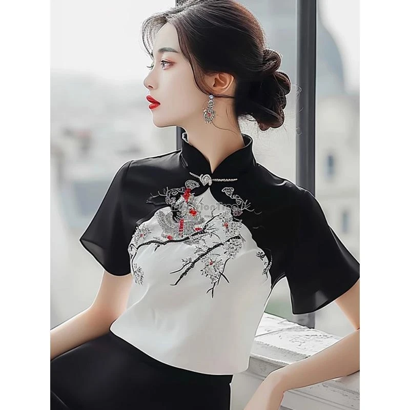 

2024 black white stitching design chinese embroidery new women's cheongsam top short sleeve fashion elegant women qipao top w905