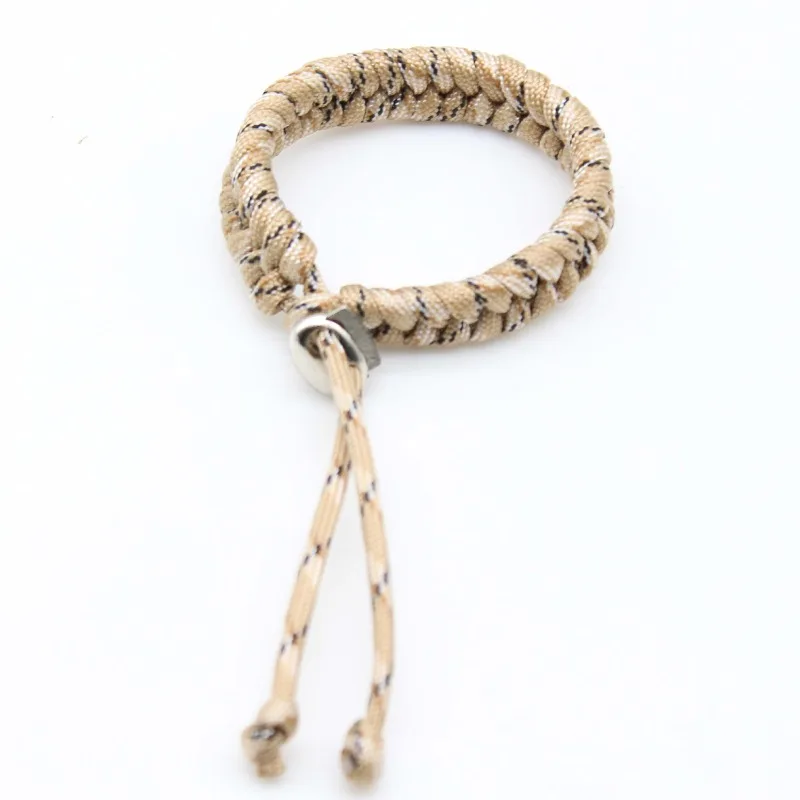 Pulsera de Paracord tejida a mano, tamaño ajustable