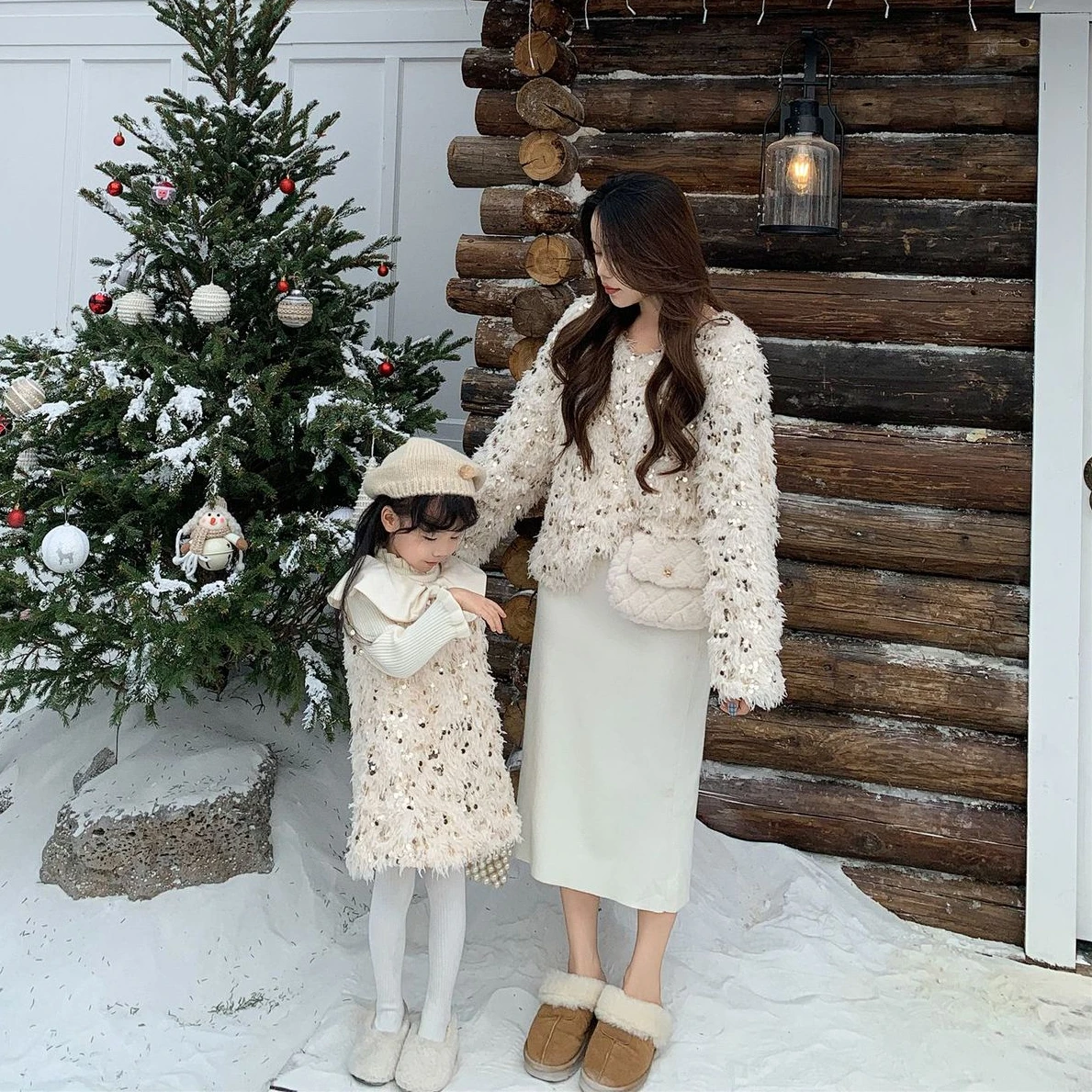 Mom and Daughter Couple Look Winter Clothes Women Fashion Shiny Coat Party Baby Girl Tops and Collar Sleeveless Dresses Princess