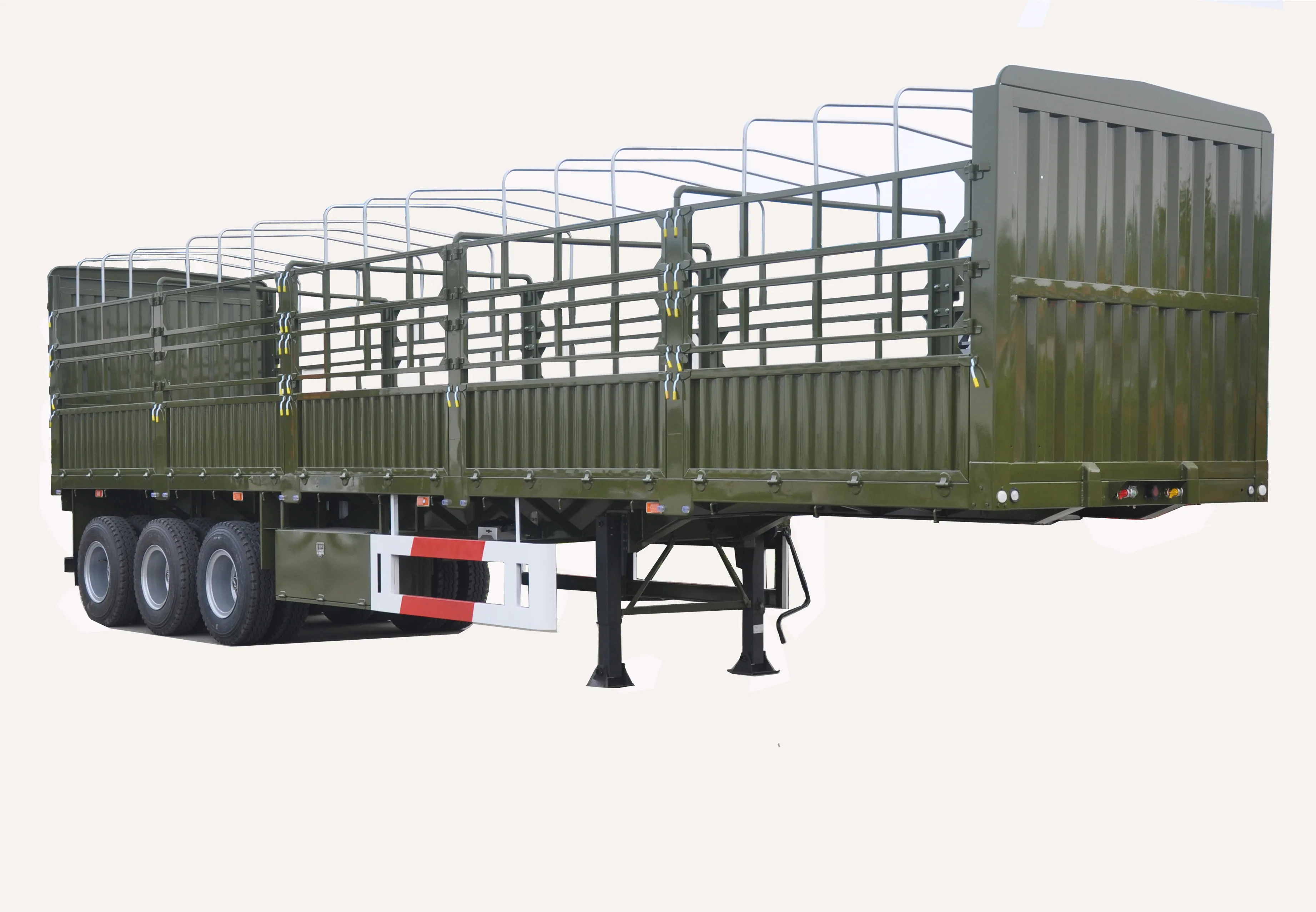 Manufacturer Wholesale detachable side wall livestock sheep horse cow pig 3 axles fence trailer truck towing fence semi trailer