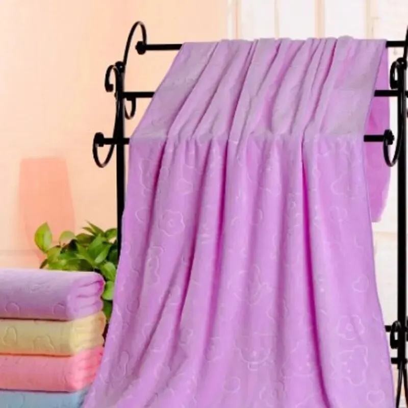 Cute Bear Textured Microfiber Bath Towel Lightweight Absorbent_voghion.com