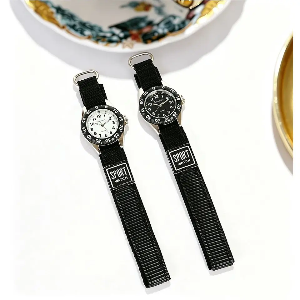 2026 Canvas Velcro Children's Watch Primary School Boys and Girls Sports Watch