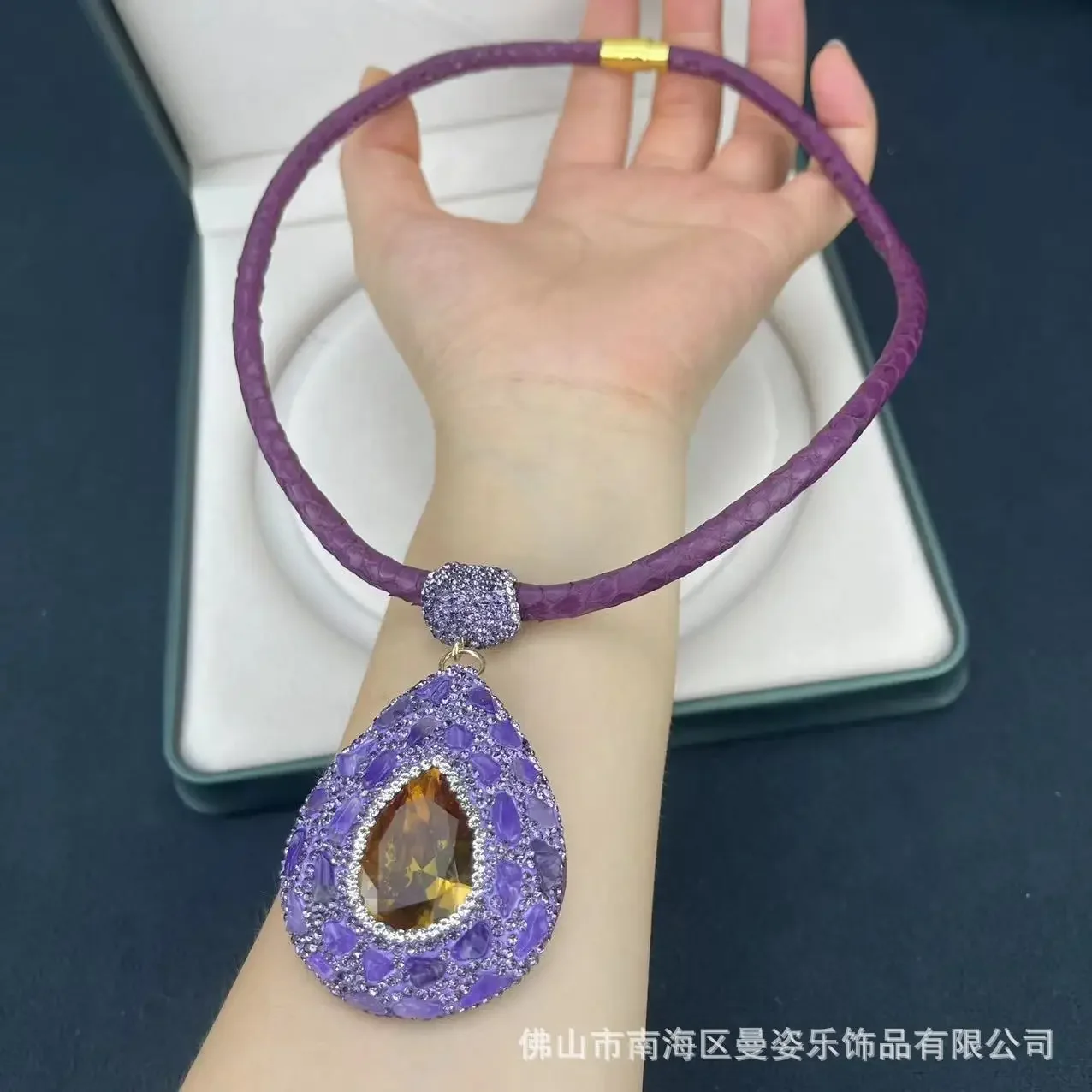 Turkey sultan stone inlaid amethyst leather set Douyin live broadcast explosion Internet celebrity jewelry wholesale