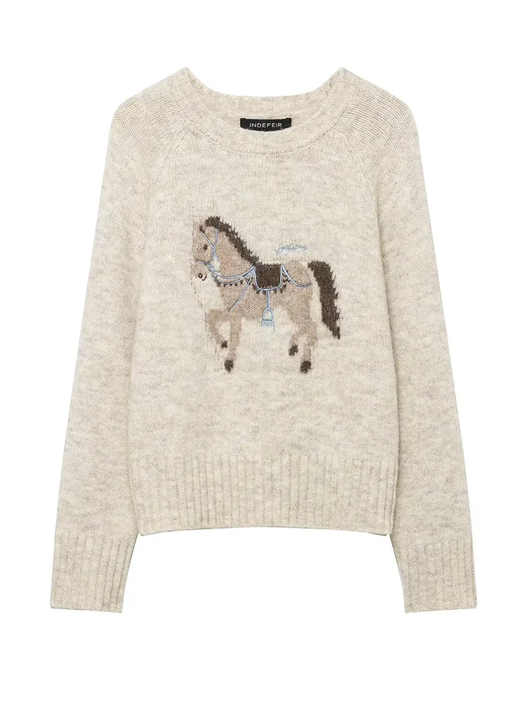 HH 2026 Woman Fashion Loose Street Pullover Top Women Long Sleeves O-Neck Jacquard Embroidery Decorate Casual Knitted Sweater