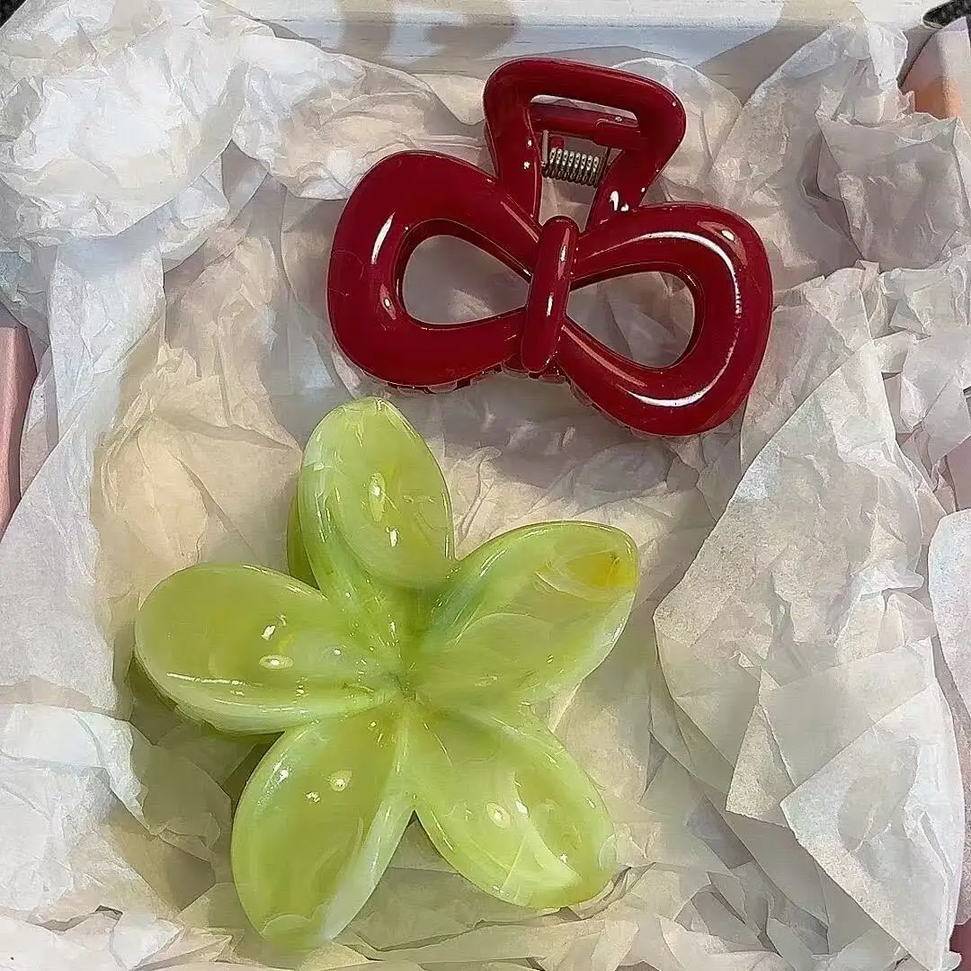 

2pcs Korean Red Bow Green Flower Hair Clip For Women Sweet Hair Claw Crab Ponytail Clamp Barrette Headwear Girl Hair Accessories