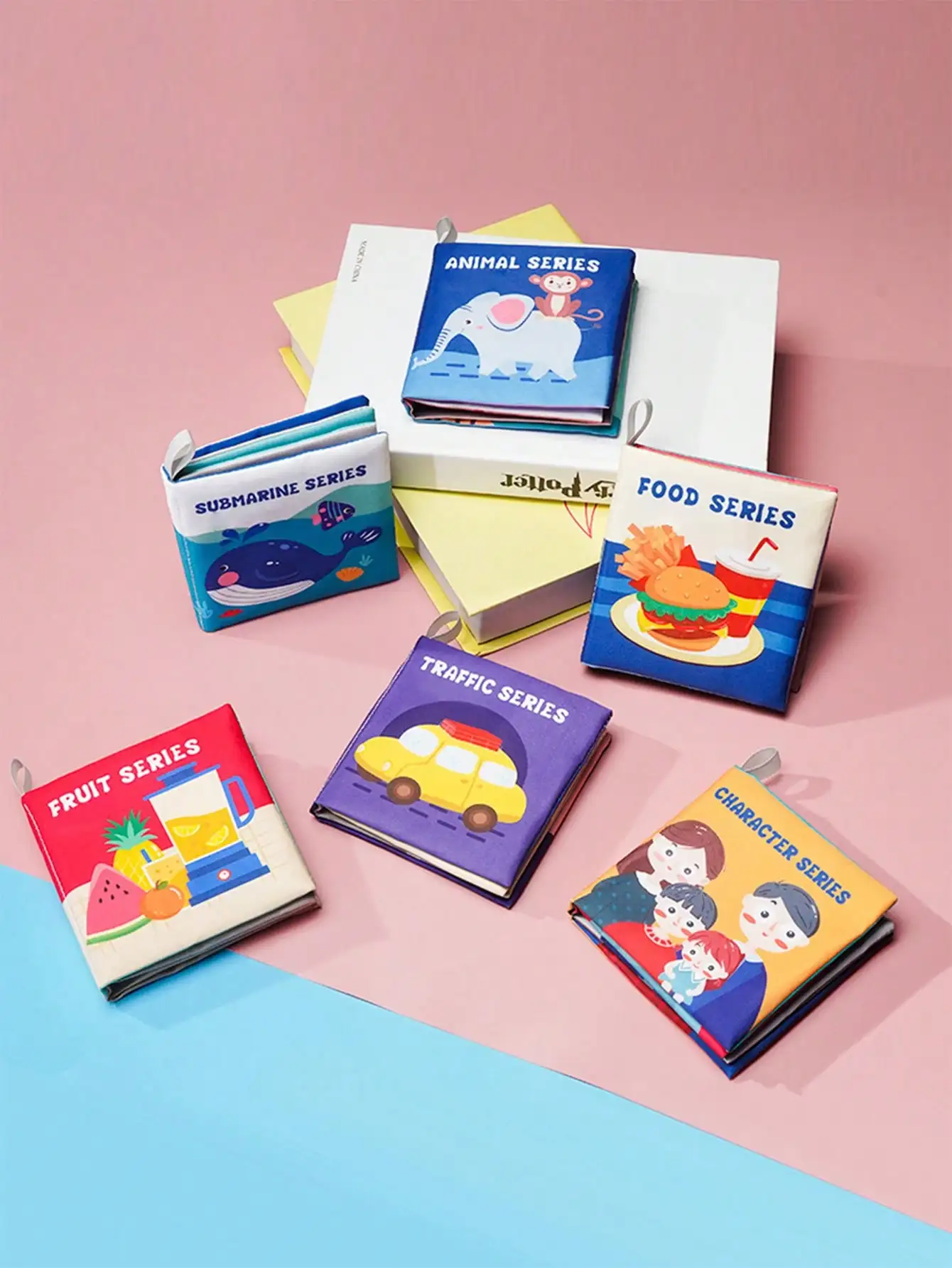 조기 교육을 위한 아기 색종이 인지 만화 천 책은 찢어지지 않고 씹을 수 있습니다.