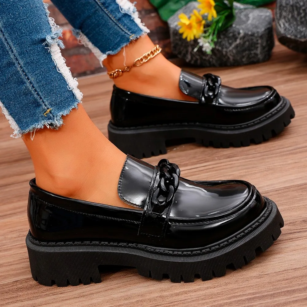 Women's Platform Loafers with Chain Decor Fashion Preppy Style Dress Shoes Woman Patent Leather Slip On Ladies Flats Plus Size