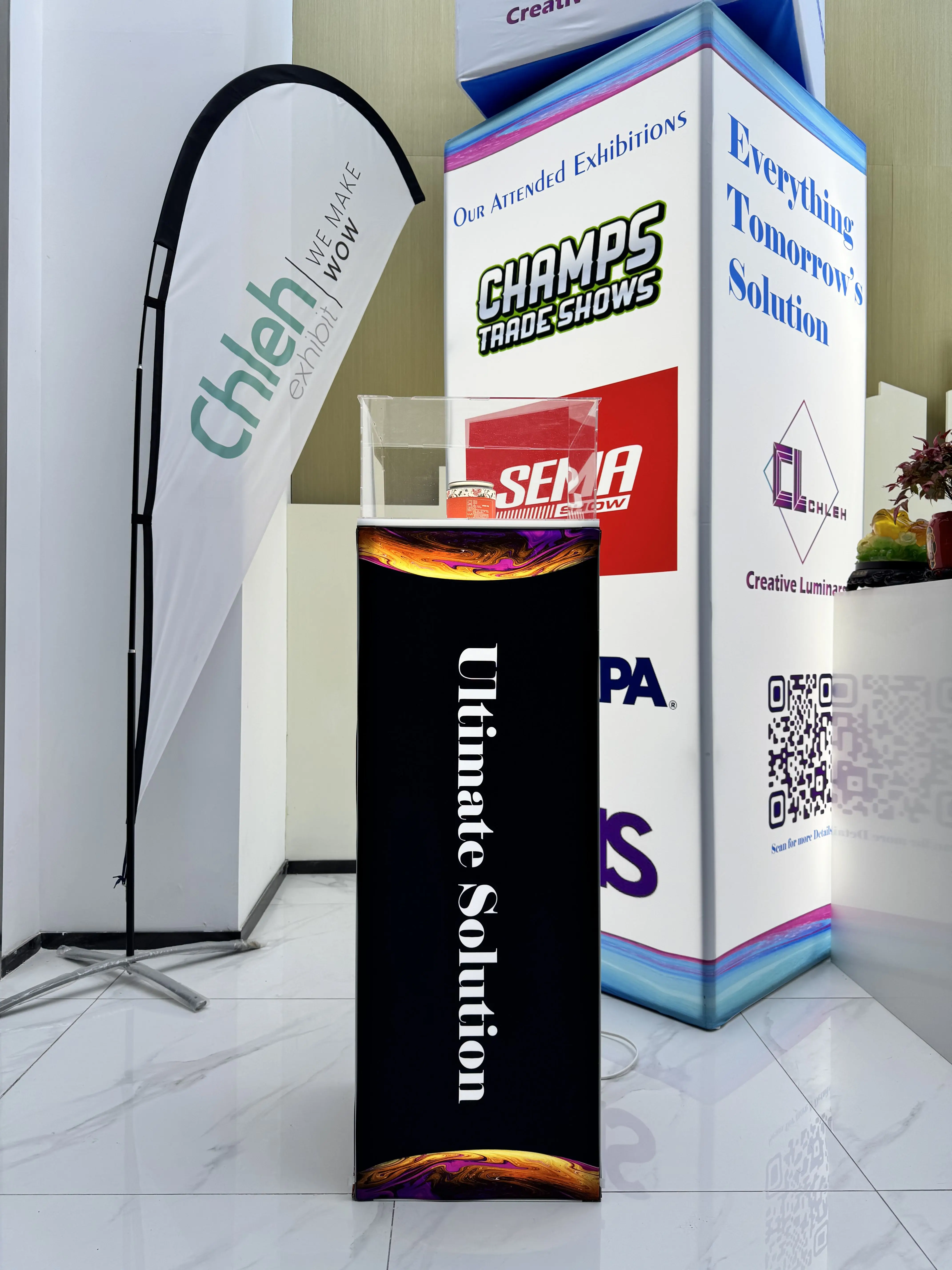 Cabine d'exposition de commerce modulaire 20x20 avec support d'exposition et tables d'affichage en acrylique, armoires pour conception de stand d'exposition PCA